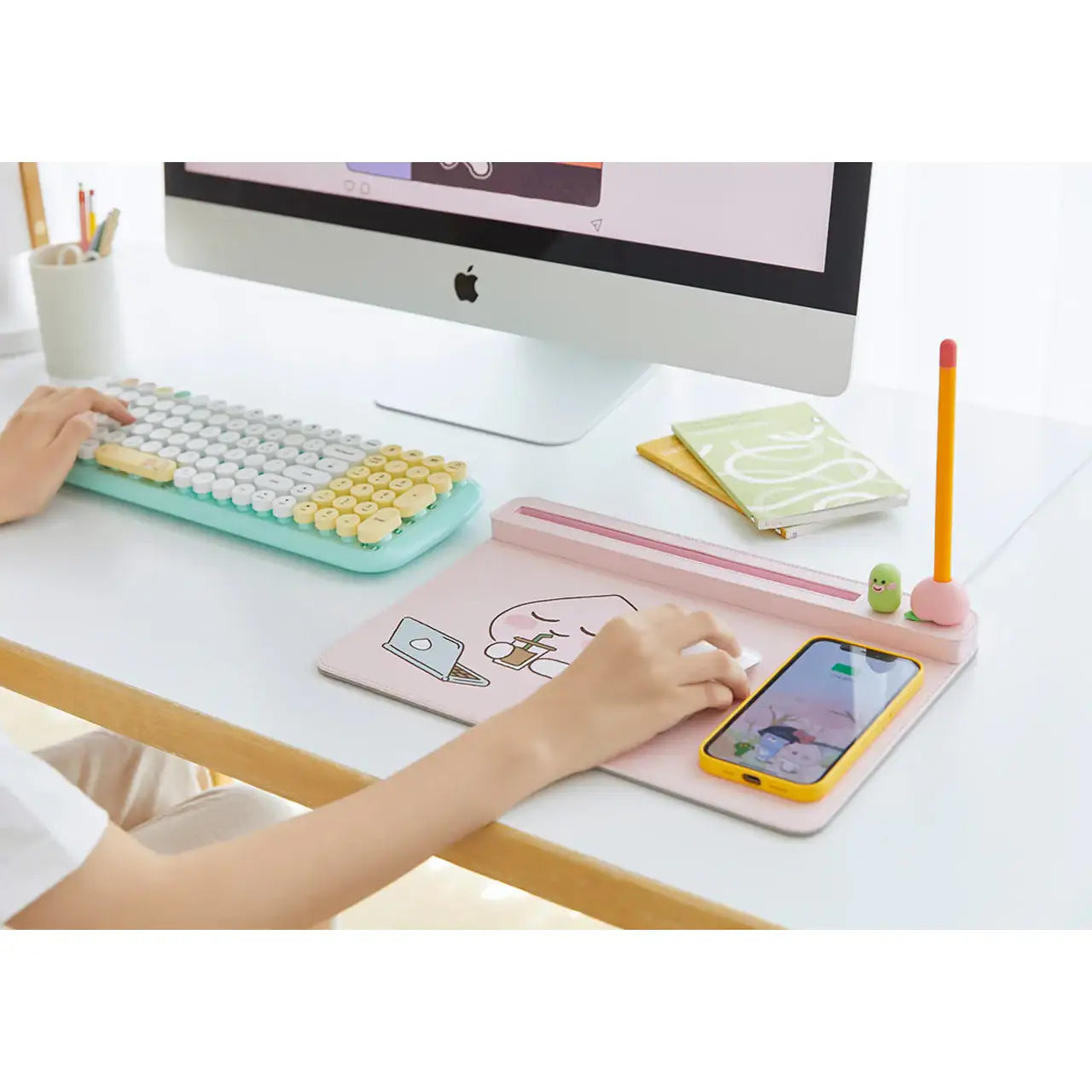 Kakao Friends - Wireless Charging Mouse Pad Organizer - Kakao Friends - Home & Living, Accessories - Harumio