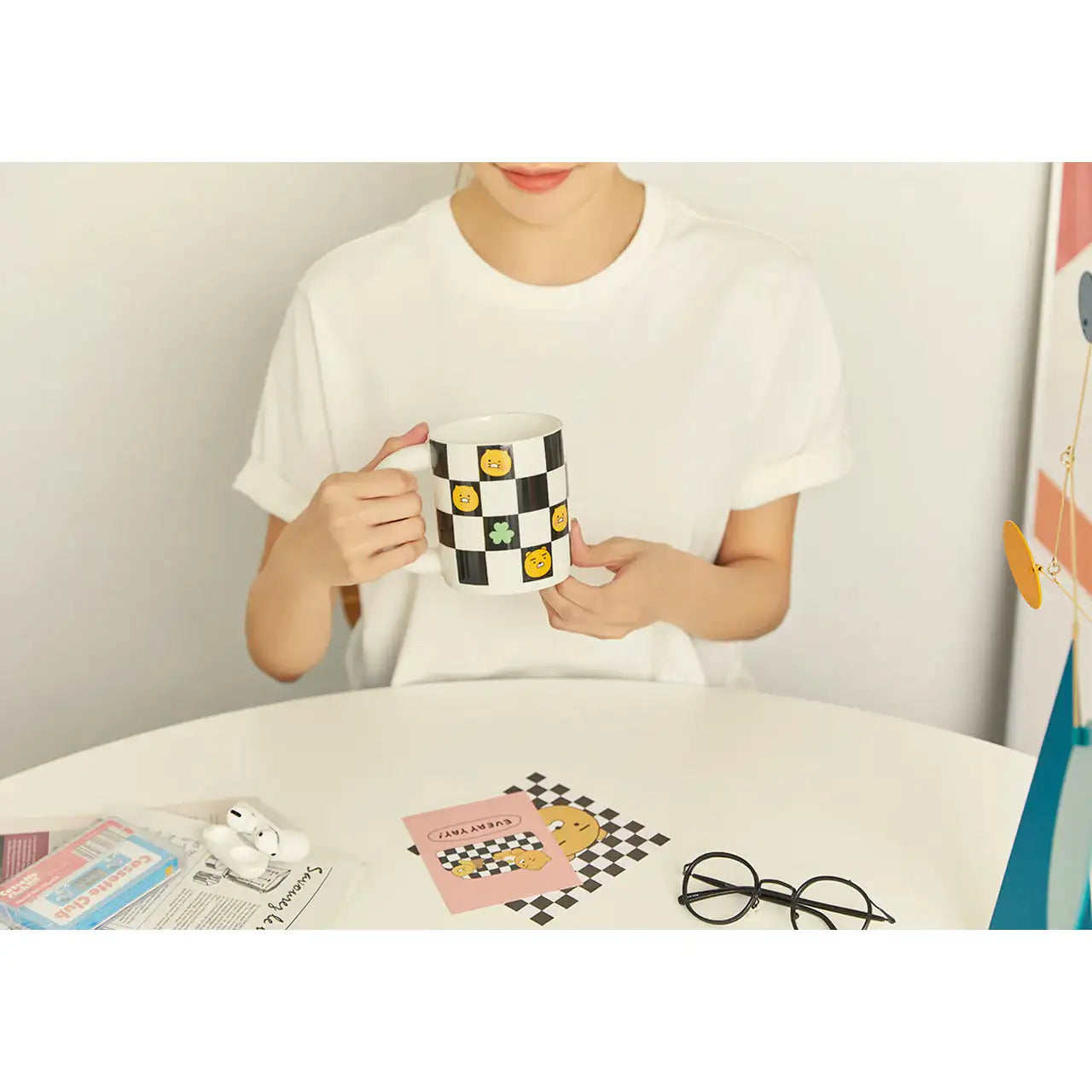 Kakao Friends - EveryYay Ryan & Choonsik Checkerboard Mug - Kakao Friends - Home & Living, Accessories - Harumio