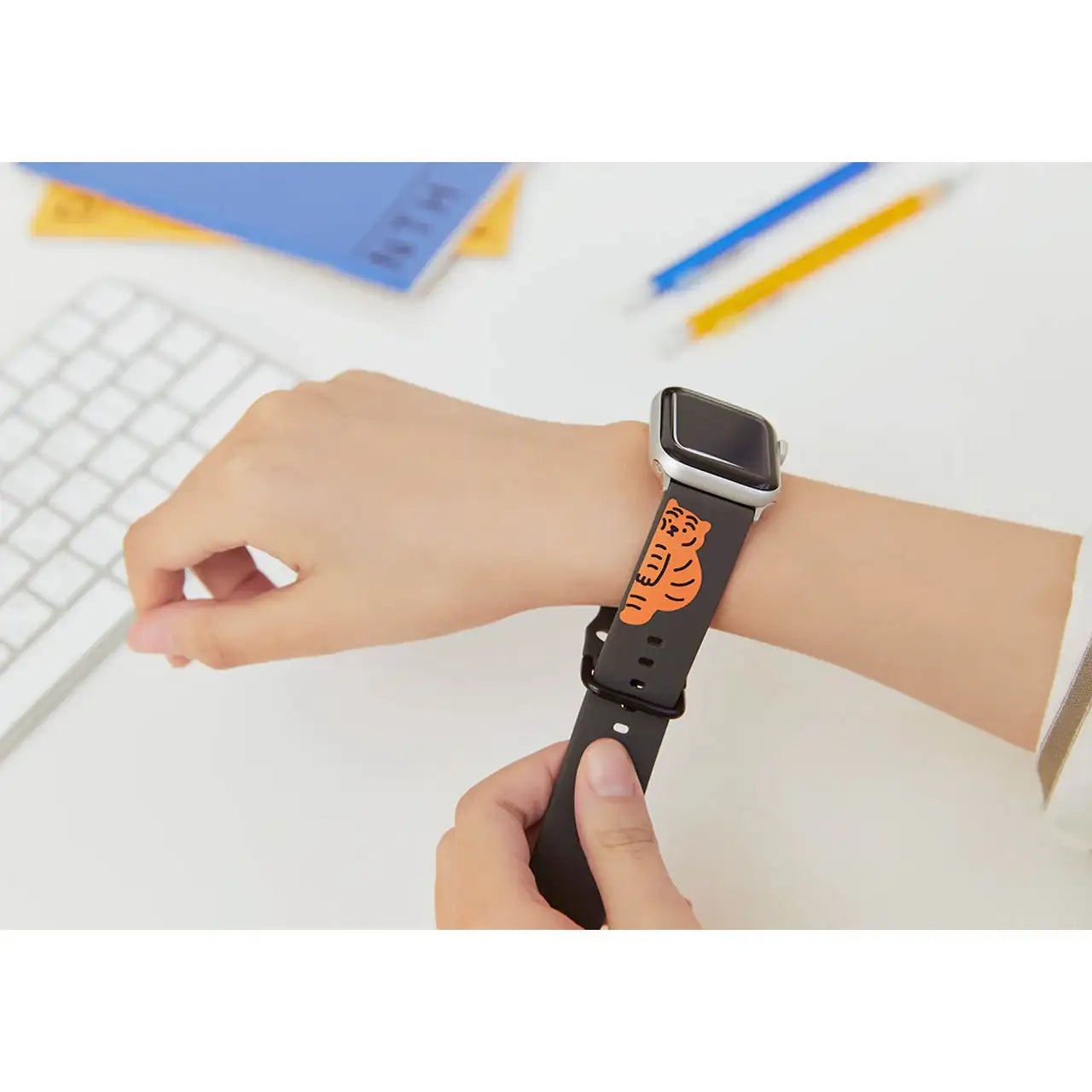 MUZIK TIGER x Kakao Friends - Smart Watch Strap - MUZIK TIGER x Kakao Friends - Home & Living, Accessories - Harumio