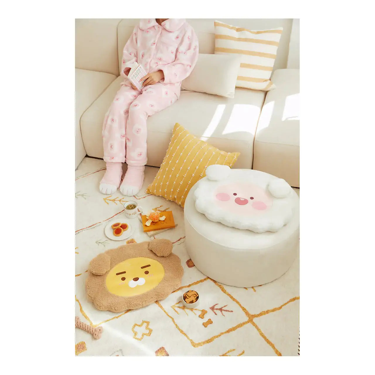 Kakao Friends - Little Puppy Club Memory Foam Cushion - Kakao Friends - Home & Living, Accessories - Harumio