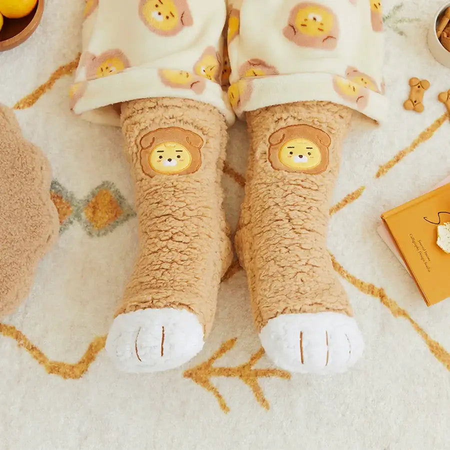 Kakao Friends - Little Puppy Club Fleece Boots - Kakao Friends - Clothing - Harumio