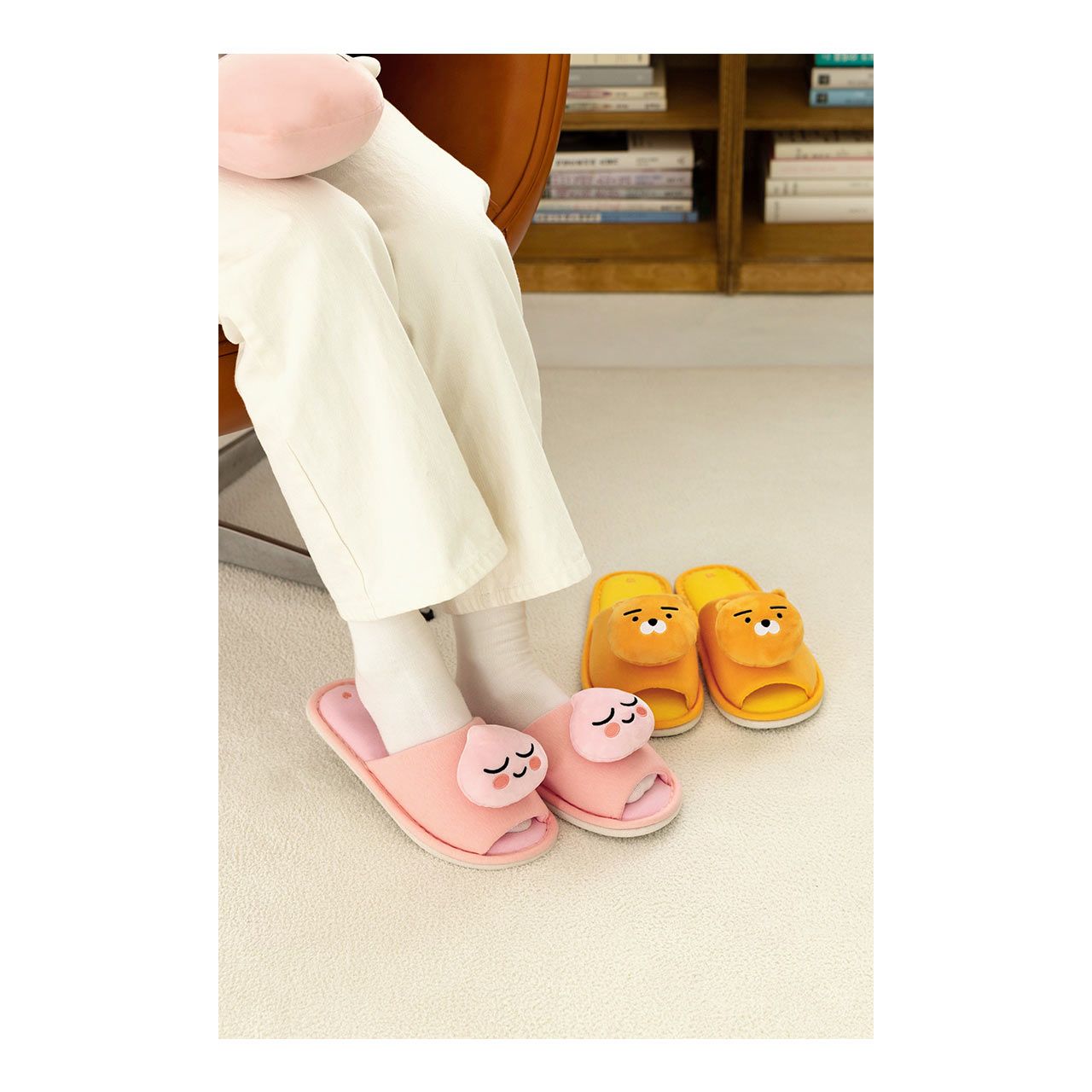 Kakao Friends Fabric Slippers Apeach