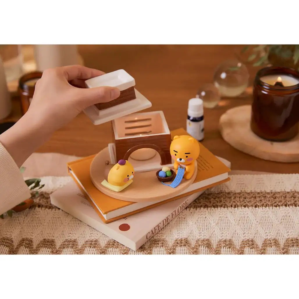 Kakao Friends - Ryan & Choonsik Tealight Candle Holder - Kakao Friends - Home & Living, Accessories - Harumio