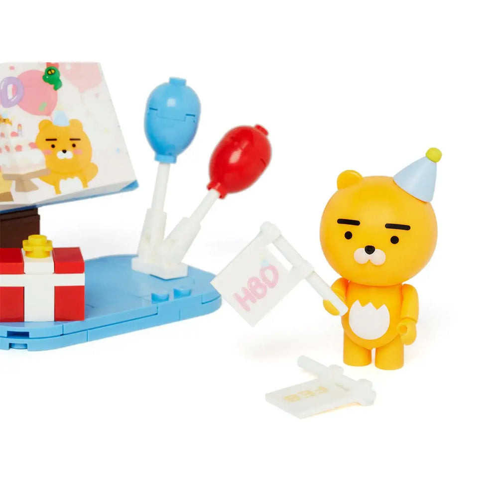 Kakao Friends - Ryan & Choonsik Cake Brick Figure