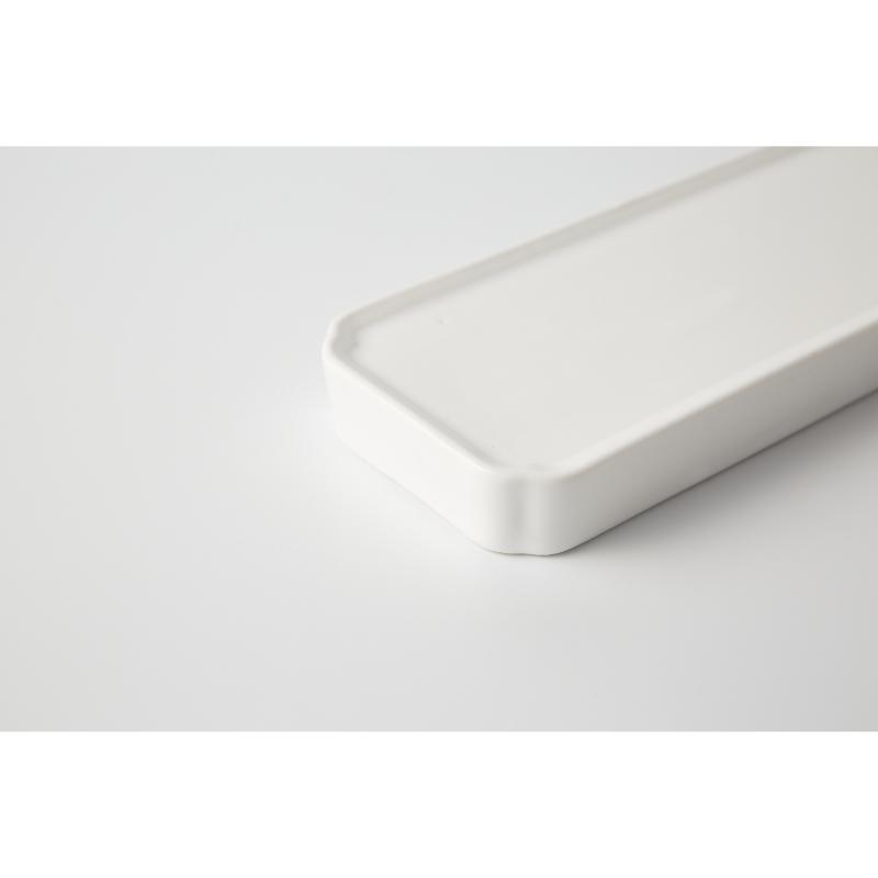 MUJAGI STUDIO - Flat Square Plate