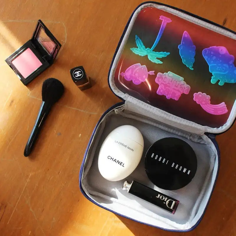 1537 - Enamel Pouch - 1537 - Travel Pouches - Harumio