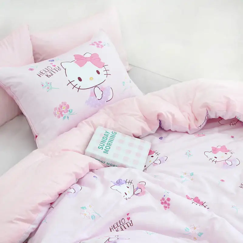 NARA HOME DECO x Hello Kitty - Comforter - NARA HOME DECO - Home & Living - Harumio