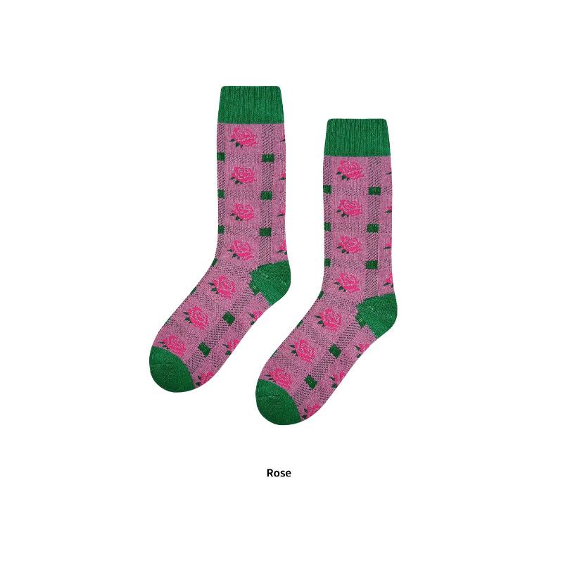 Wiggle Wiggle - Clumppy's Winter Socks
