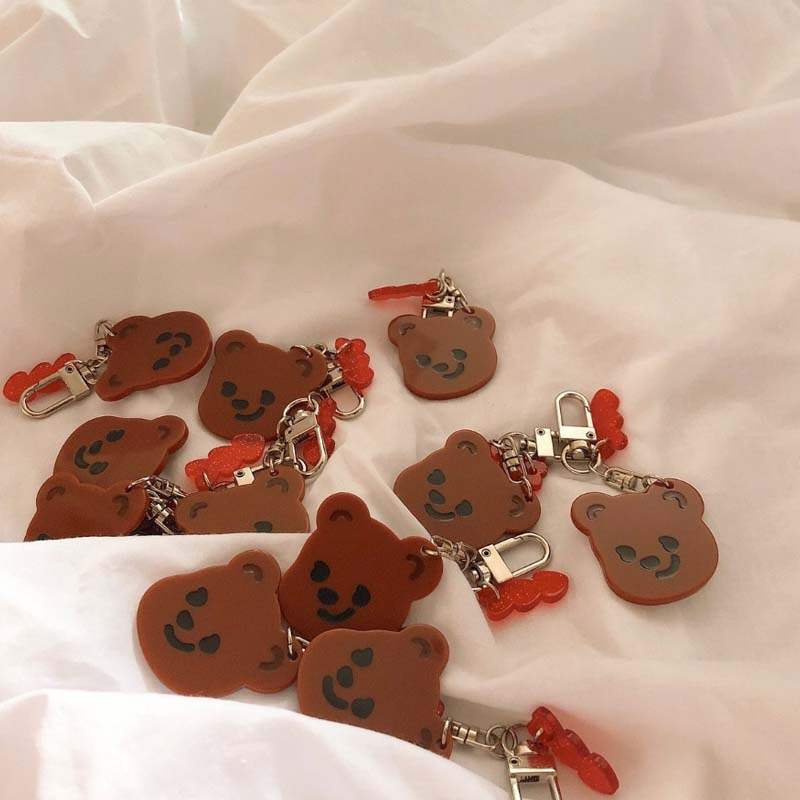Pureureumdesign x 10x10 - Cupid Bear Engraved Epoxy Acrylic Keyring - Pureureumdesign - Accesories - Harumio