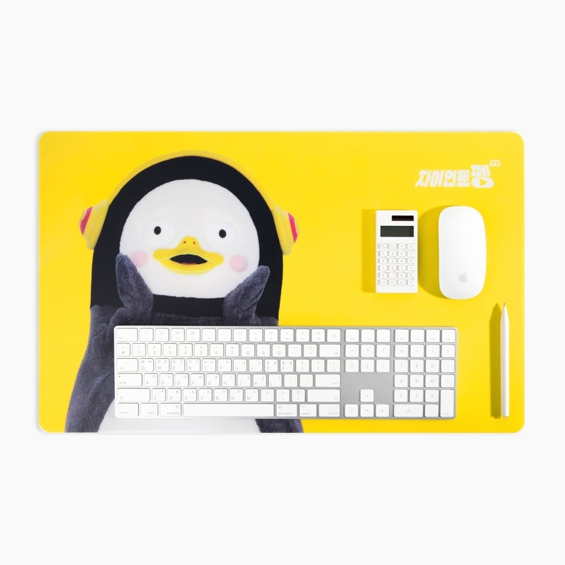 Pengsoo - Desk Mat