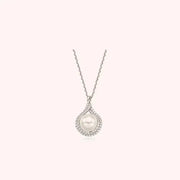 CLUE - Bold Pearl White Silver Necklace - CLUE - Jewelry - Harumio