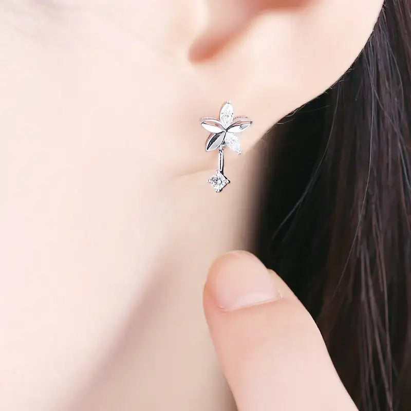 CLUE - Spring Flower Silver Earrings - CLUE - Jewelry - Harumio