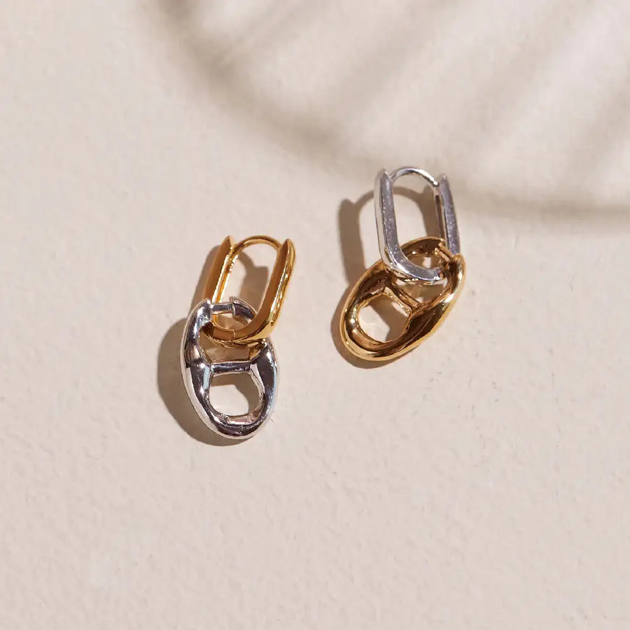 CLUE - Collection Iconic C Two-tone Silver Earrings - CLUE - Jewelry - Harumio