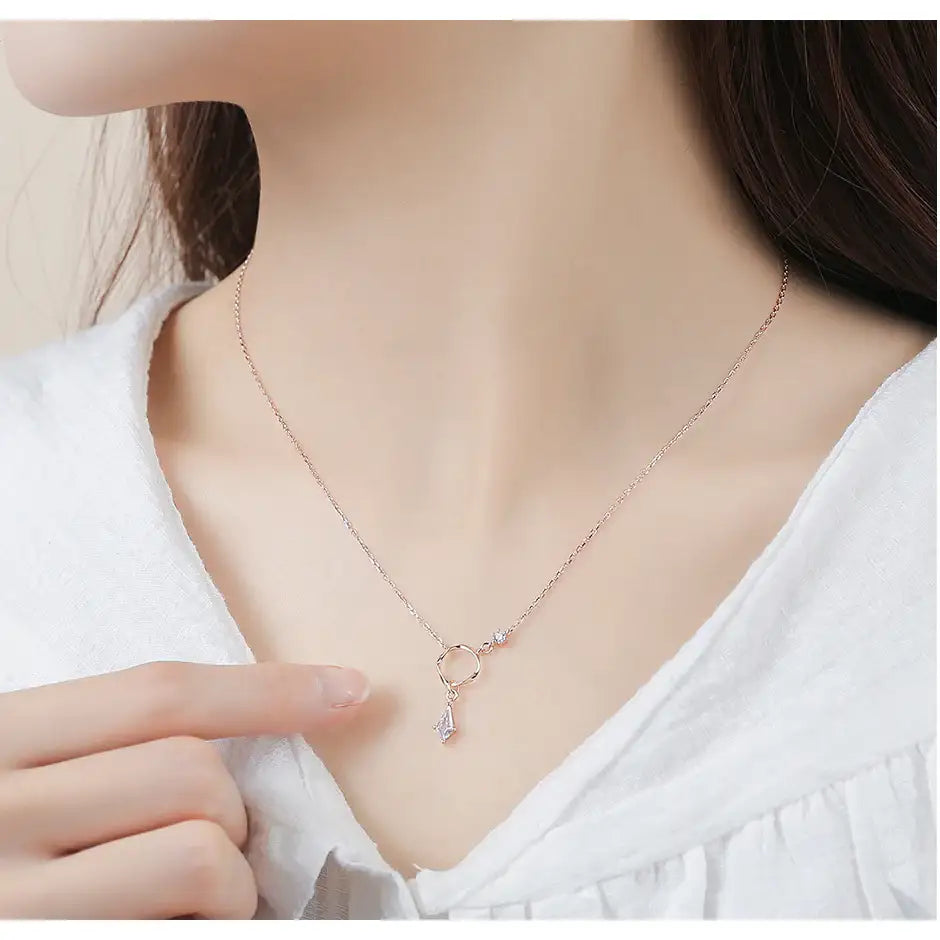CLUE - Snow Pellet Pendant Silver Necklace - CLUE - Jewelry - Harumio