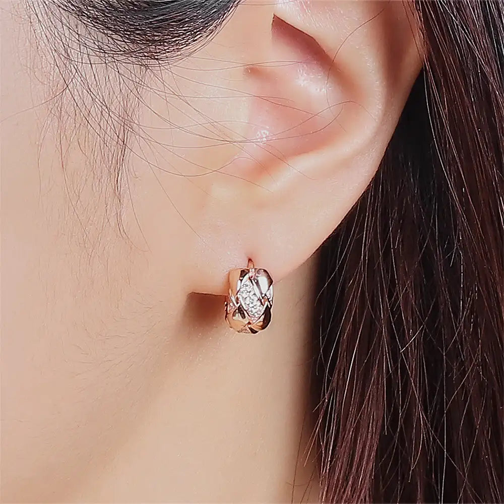 CLUE - Bold One Touch Rose Gold Earrings - CLUE - Jewelry - Harumio