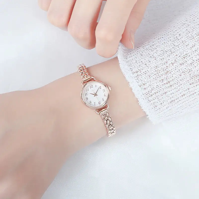 CLUE - Slim Minimal Metal Watch - CLUE - Watches - Harumio