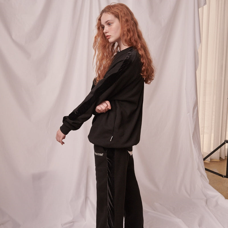 Ambler - Velvet Set-Up Over Fit Sweatshirt