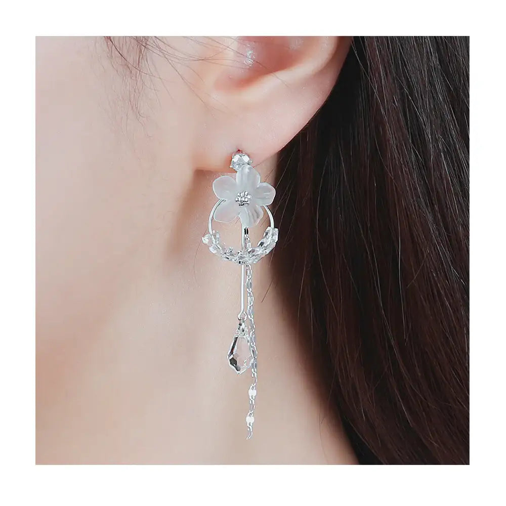 CLUE - Pure White Flower Drop Earrings - CLUE - Jewelry - Harumio