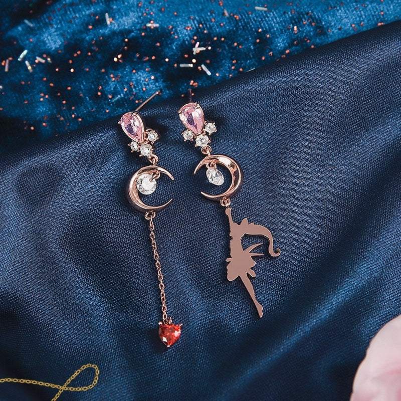 Saint Tail x Clue - Moon Silhouette Silver Earring - CLUE - Jewelry - Harumio