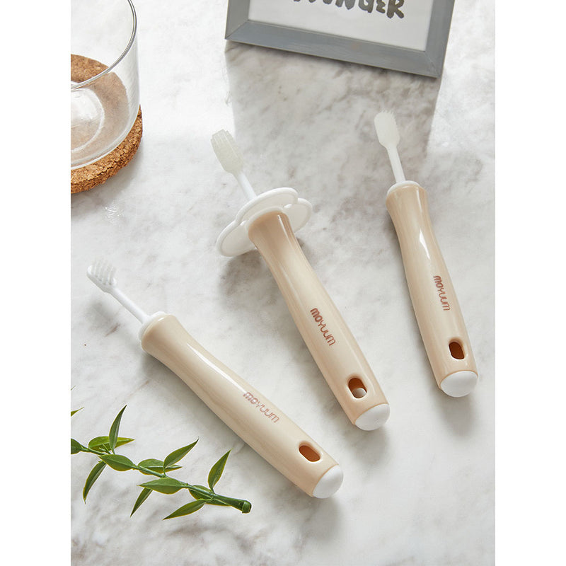 Moyuum - Early Childhood Education Toothbrush Set