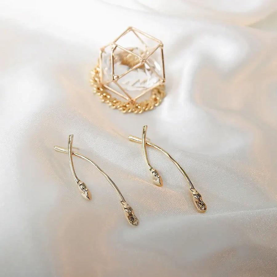 Bloom x AHNI - Ribbon Water Drop Bar Silver Earrings - Bloom x AHNI - Jewelry - Harumio