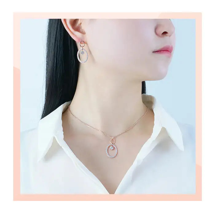 CLUE - Luxury Round Silver Necklace - CLUE - Jewelry - Harumio