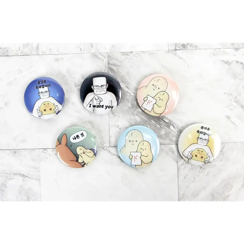 Graduate School Escape Journal - Round Pin Button - Webtoon Shop - Badge - Harumio