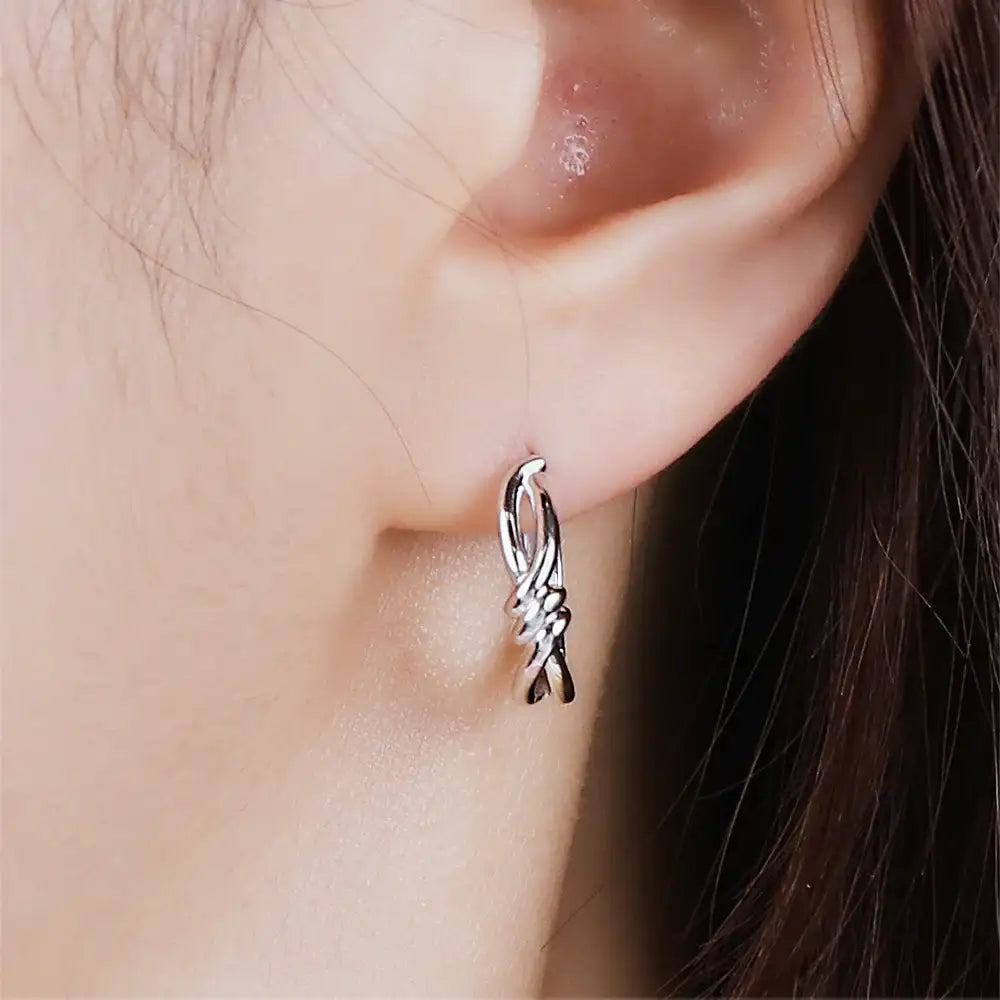 CLUE - Flat Small One-Touch Silver Earrings - CLUE - Jewelry - Harumio