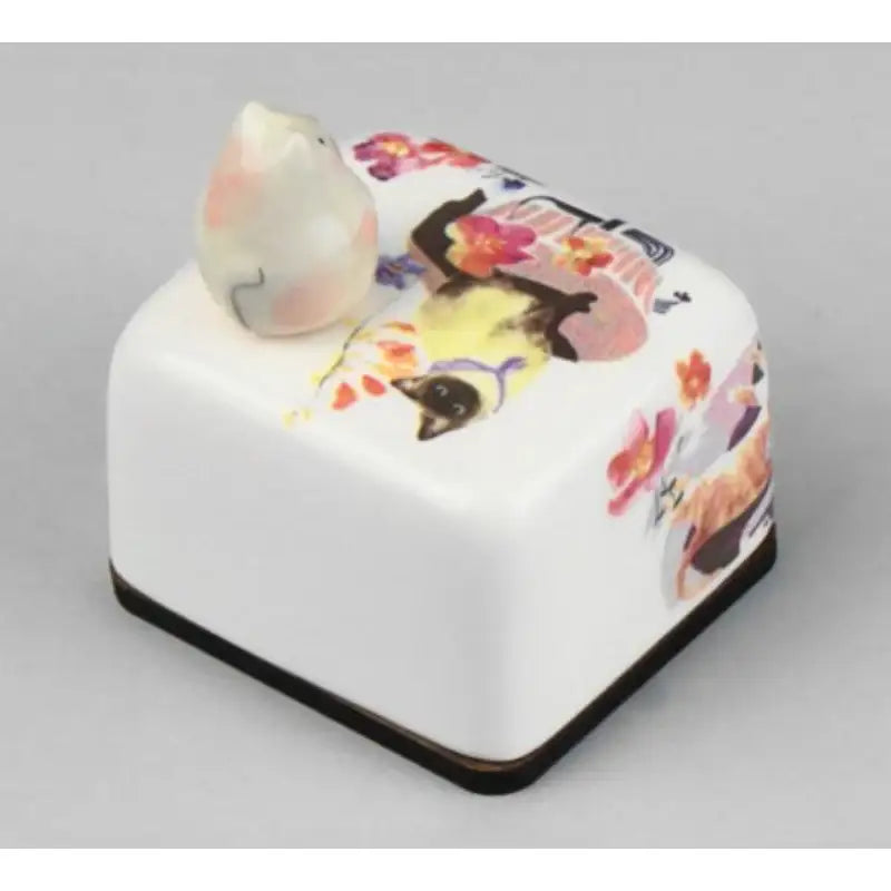 HK Studio - Moony Ceramic Flower Cat Musical Paperweight - HK Studio - Music Box - Harumio
