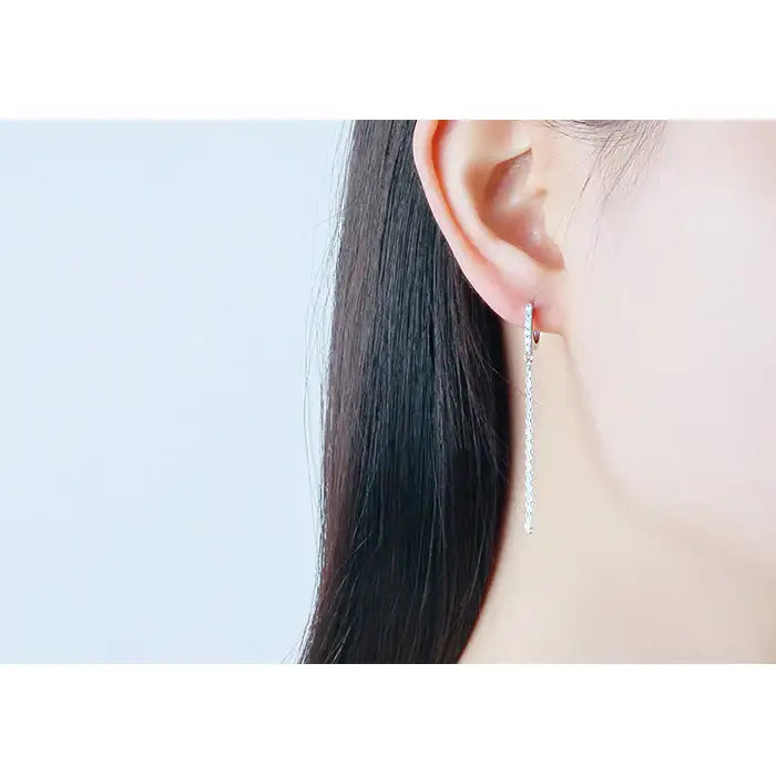 CLUE - Feminine Cubic Drop Silver Earrings - CLUE - Jewelry - Harumio