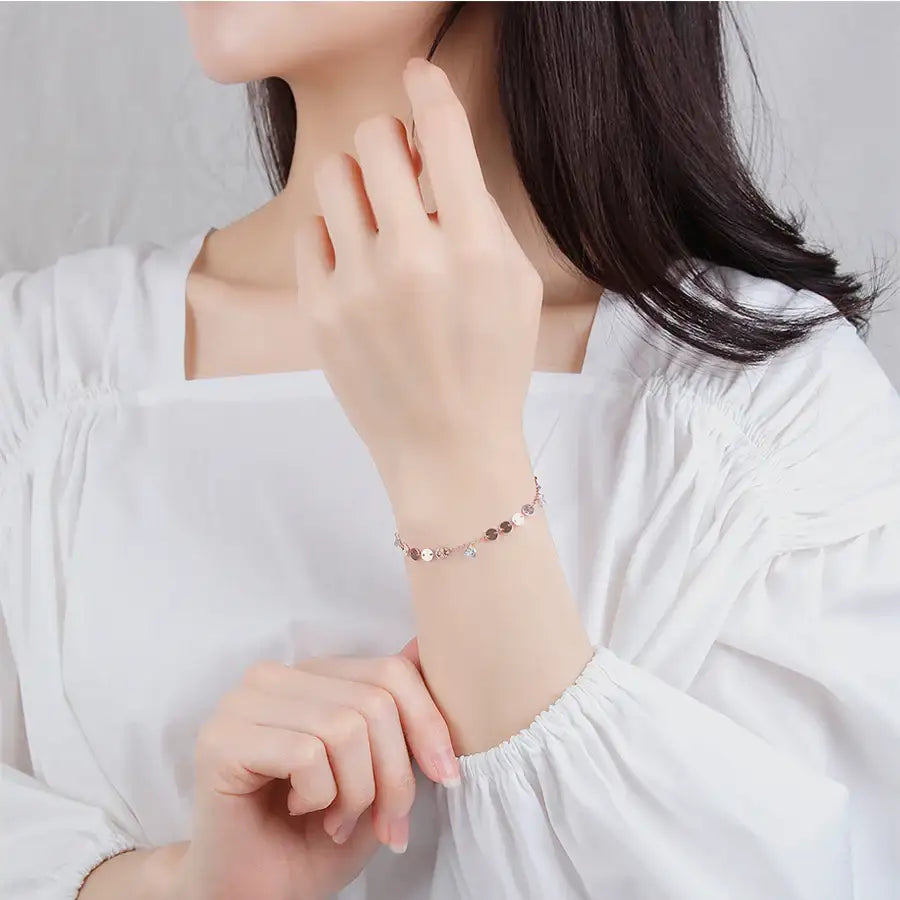 CLUE - Round Coin Pendant Silver Bracelet - CLUE - Jewelry - Harumio