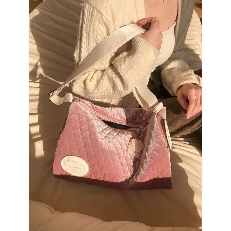 Ovuni - Quilted Duffel Bag - Ovuni - Bag - Harumio