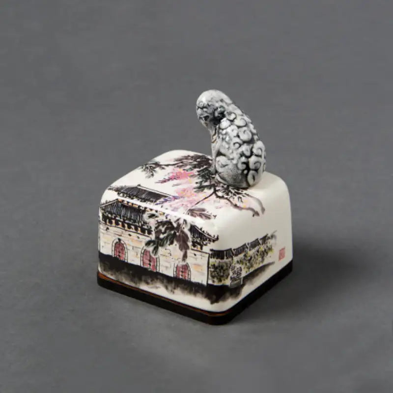 HK Studio - Haechi and Gwanghwamun Music Box - HK Studio - Music Box - Harumio