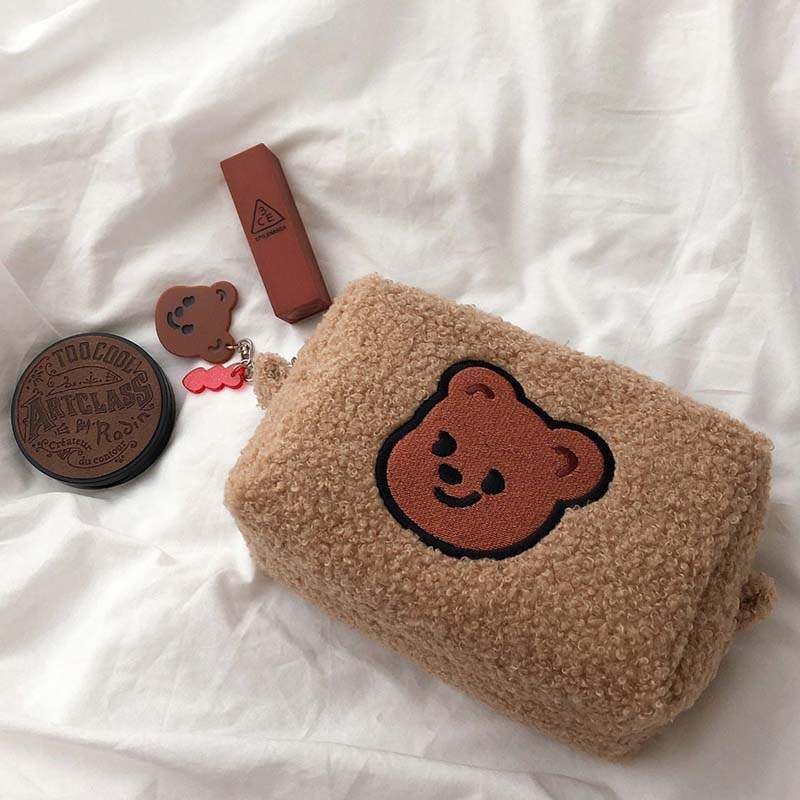 Pureureumdesign x 10x10 - Cupid Bear Fur Pouch - Pureureumdesign - Accesories - Harumio