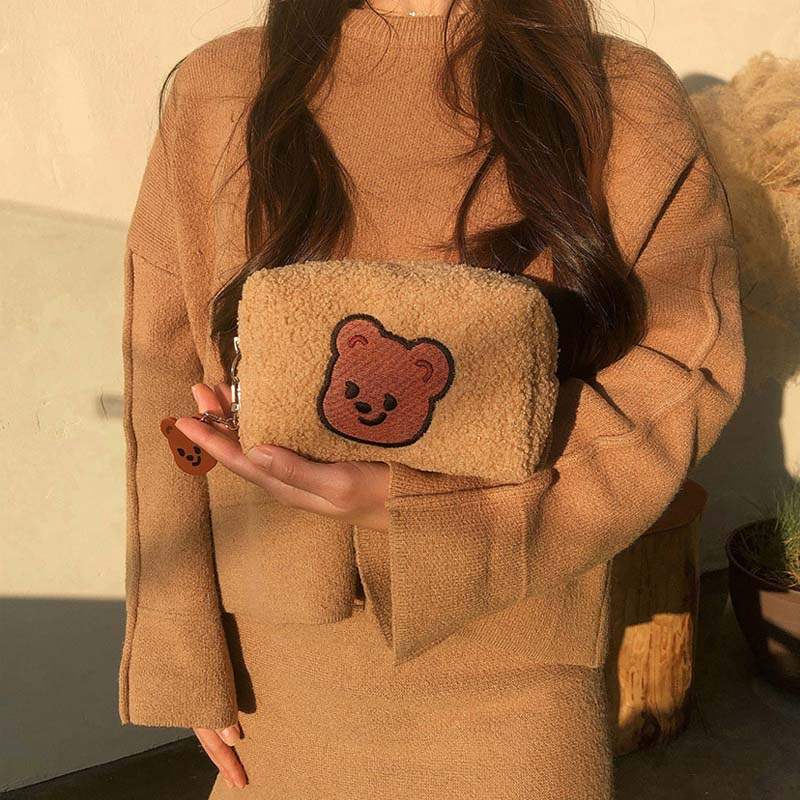 Pureureumdesign x 10x10 - Cupid Bear Fur Pouch - Pureureumdesign - Accesories - Harumio