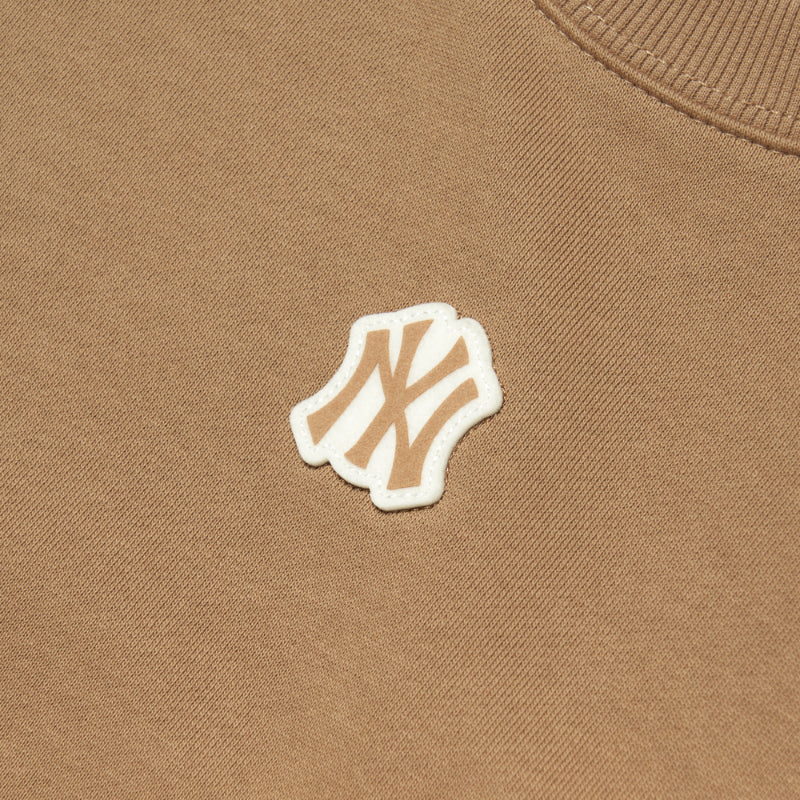 MLB Korea - Basic Central Small Logo Sweatshirt