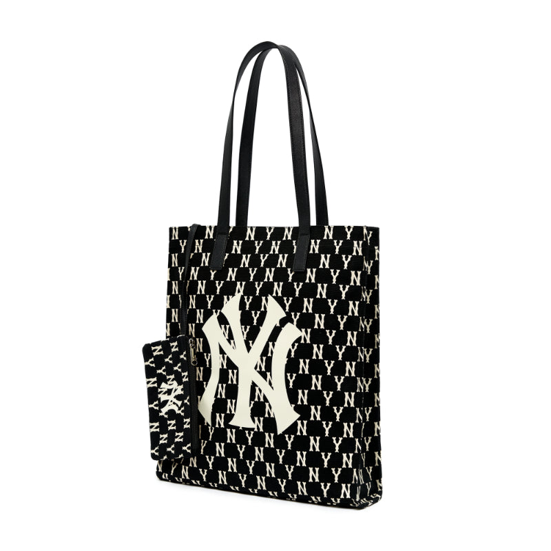 MLB Korea - New York Yankees Monogram Jacquard Bucket Bag – Harumio