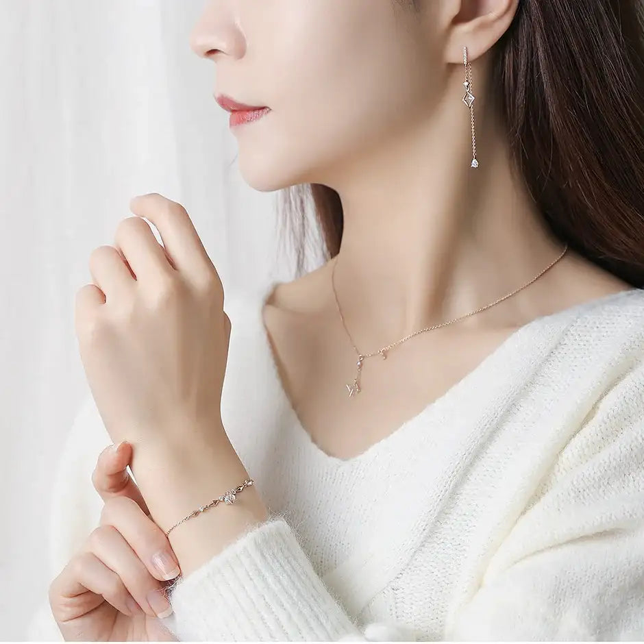 CLUE - Night Sky Engraving Moonlight Silver Necklace - CLUE - Jewelry - Harumio