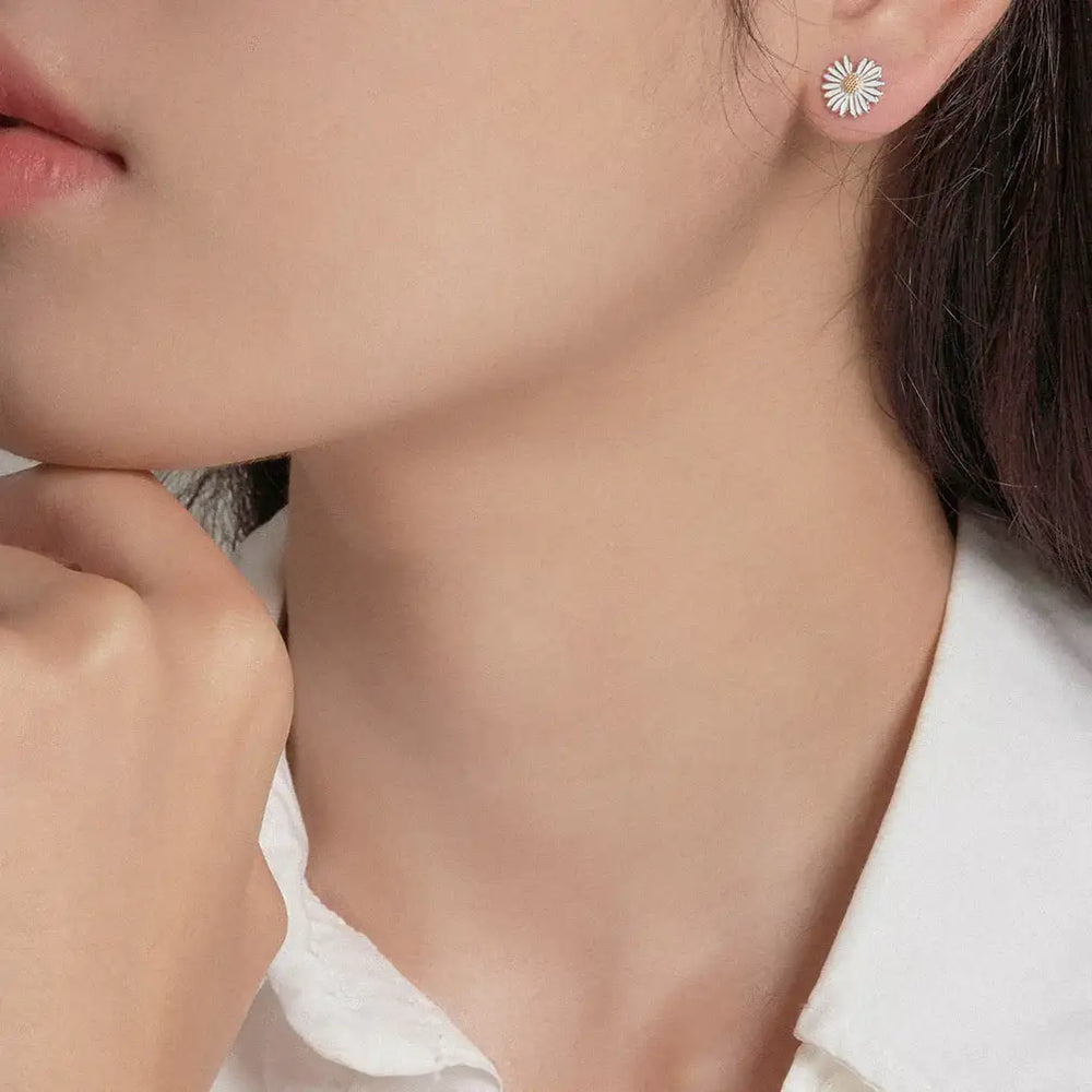OST - Slit Daisy Silver Earrings - OST - Jewelry - Harumio