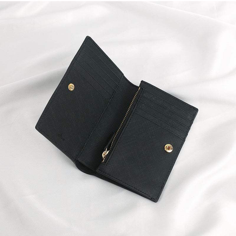 CLUE - Small Autumn Wild Flower Black Medium Wallet