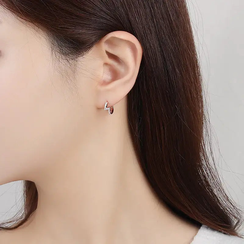 CLUE - Stay One Touch Silver Earrings - CLUE - Jewelry - Harumio