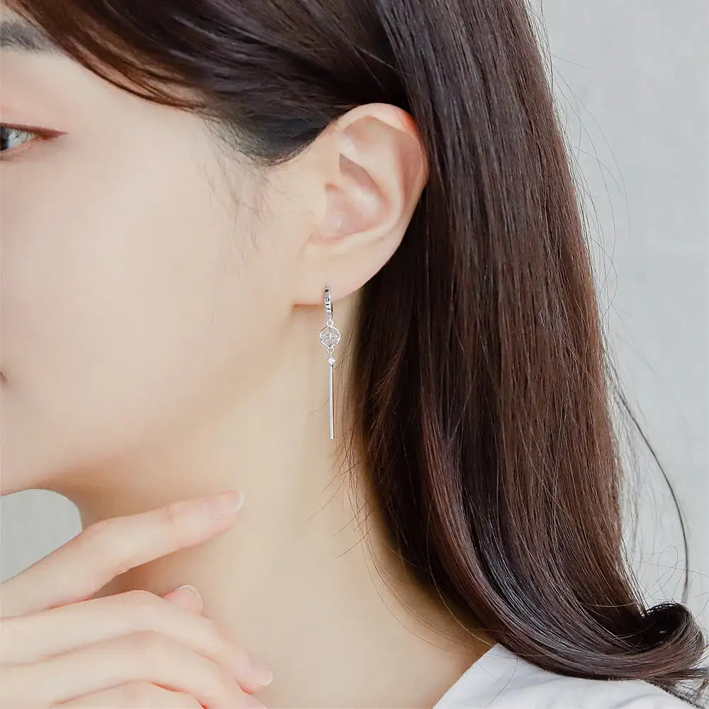 CLUE - Alli Cooling Cubic Ice Bar One-Touch Silver Earring - CLUE - Jewelry - Harumio