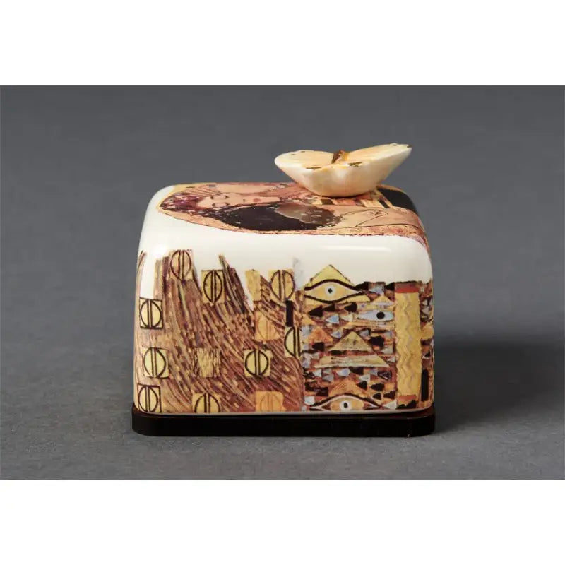 HK Studio - The Kiss Music Box - HK Studio - Music Box - Harumio