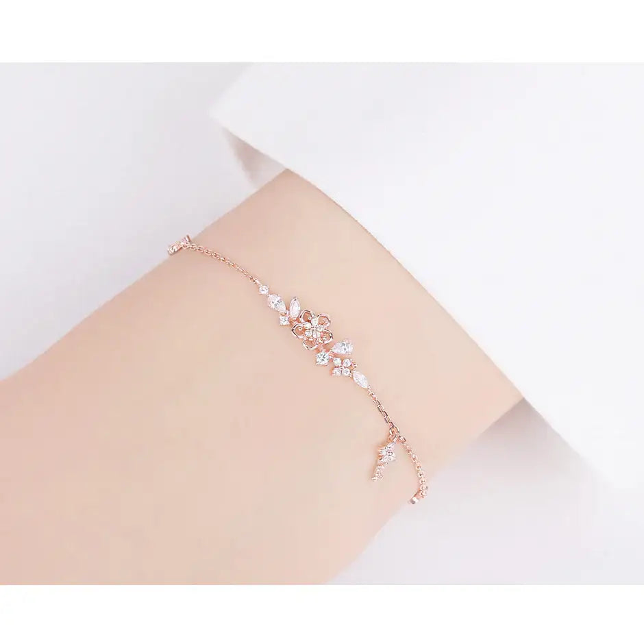 CLUE - Eternal Happiness White Gem Maehwamareum Silver Bracelet - CLUE - Jewelry - Harumio