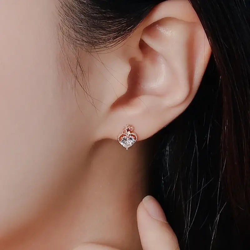 Saint Tail x Clue - Saint Crystal Heart 10K Gold Earrings - CLUE - Jewelry - Harumio