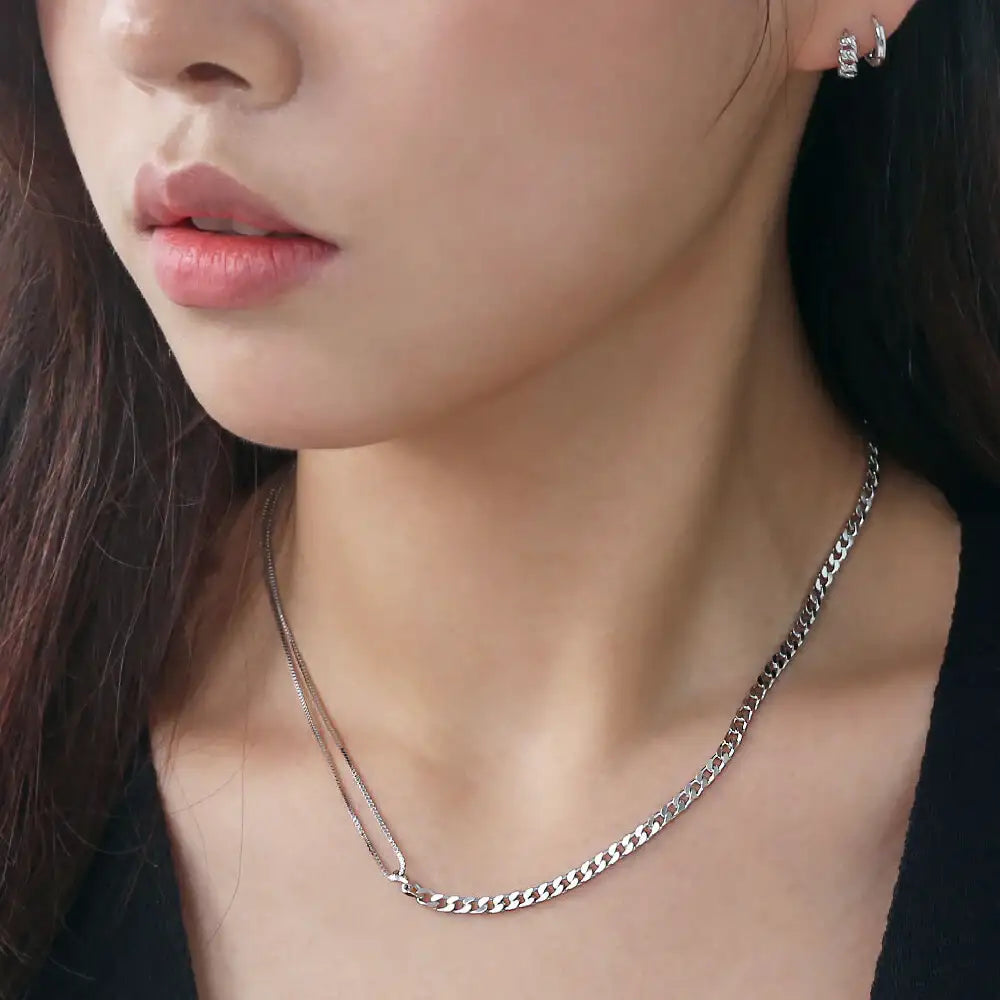 CLUE - Unbalance Clip Chain Silver Necklace - CLUE - Jewelry - Harumio