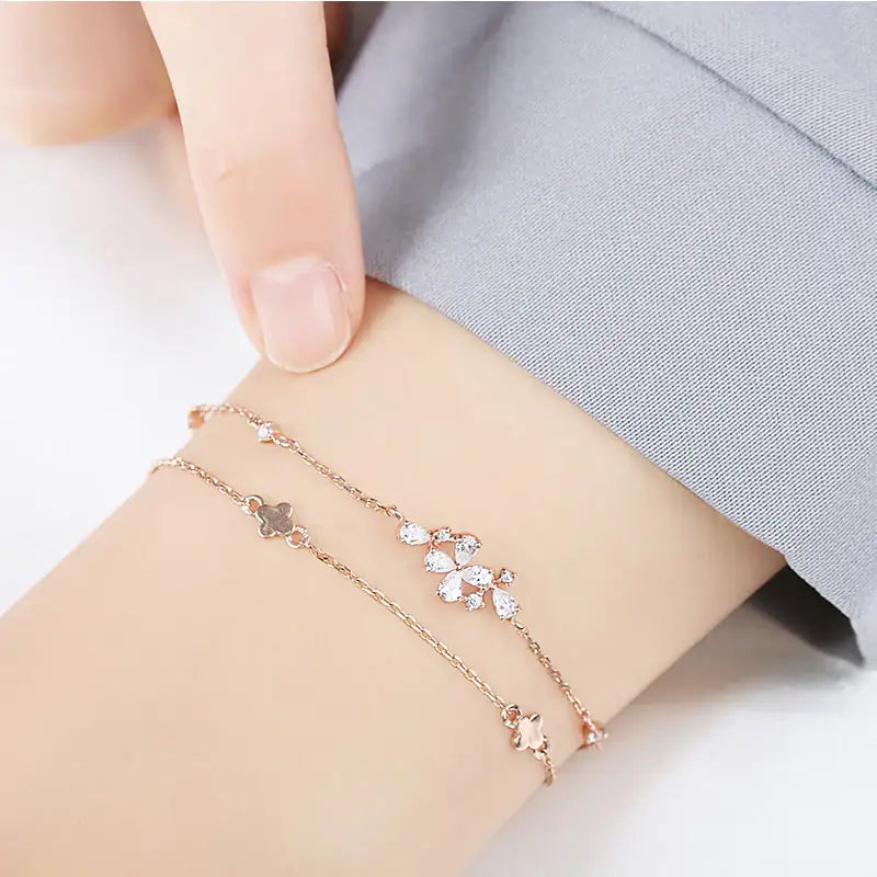 CLUE - Love Flower Silver Bracelet - CLUE - Jewelry - Harumio