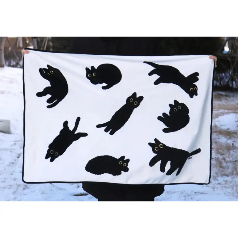 The Tale of Goldiluck, the Black Kitten - Double-sided Webtoon Blanket - Webtoon Shop - Blanket - Harumio
