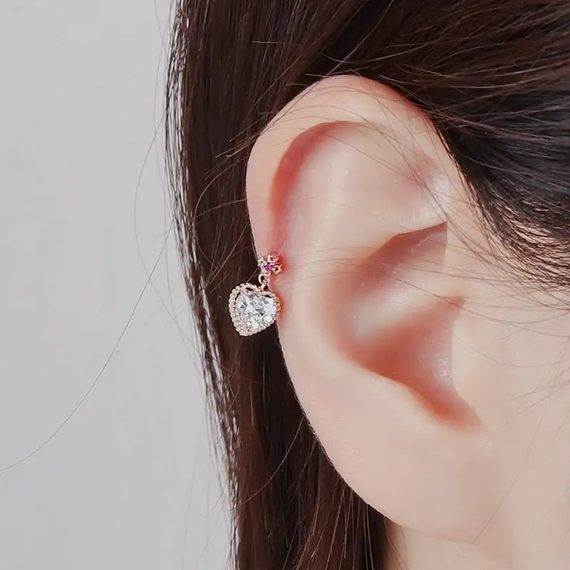 Saint Tail x Clue - Saint Crystal Heart 10K Gold Piercing - CLUE - Jewelry - Harumio