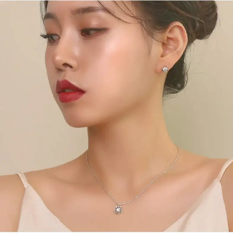 CLUE - New Moon Diamond Necklace - CLUE - Jewelry - Harumio